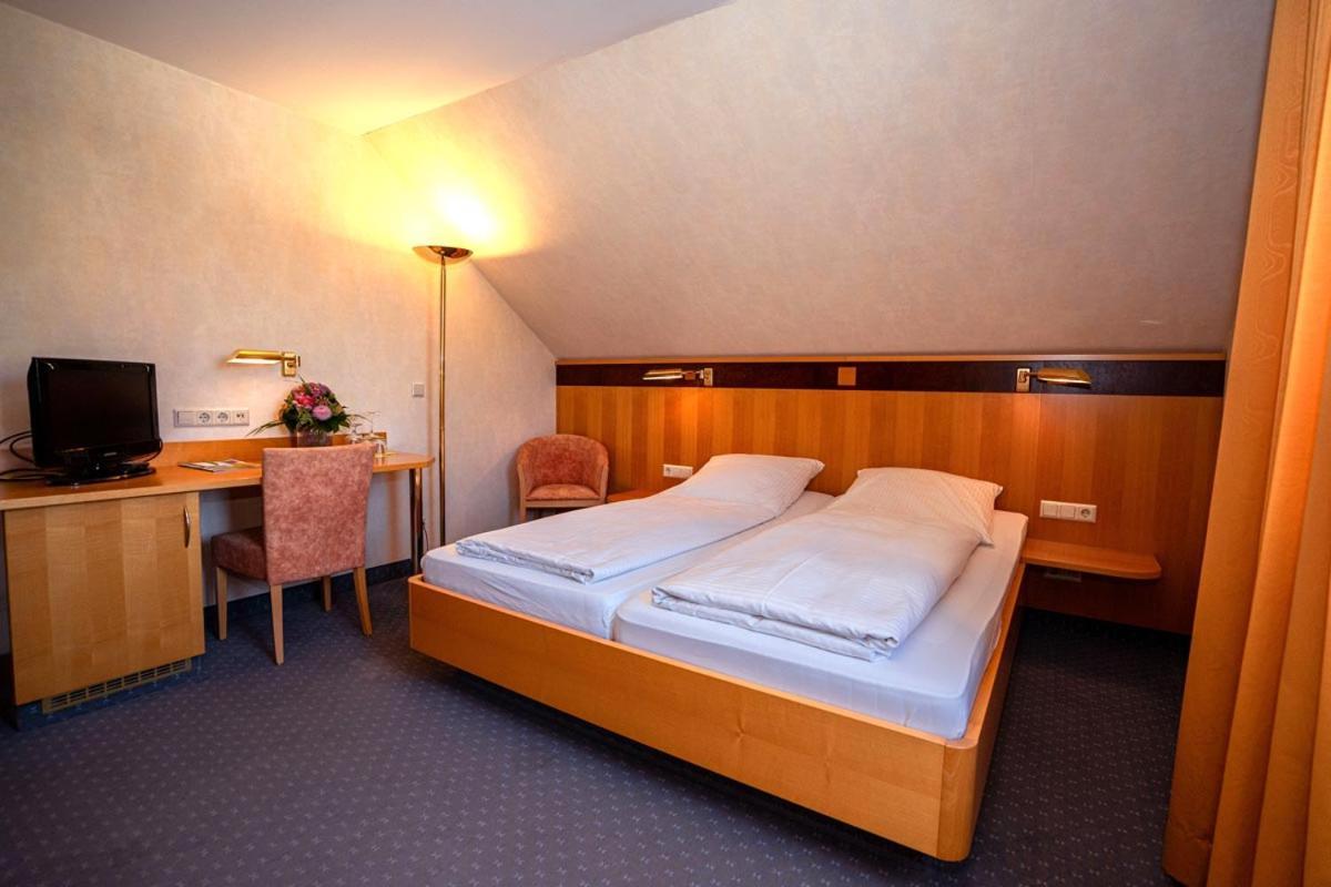 Gaestehaus Schlegel Stetten  Bagian luar foto