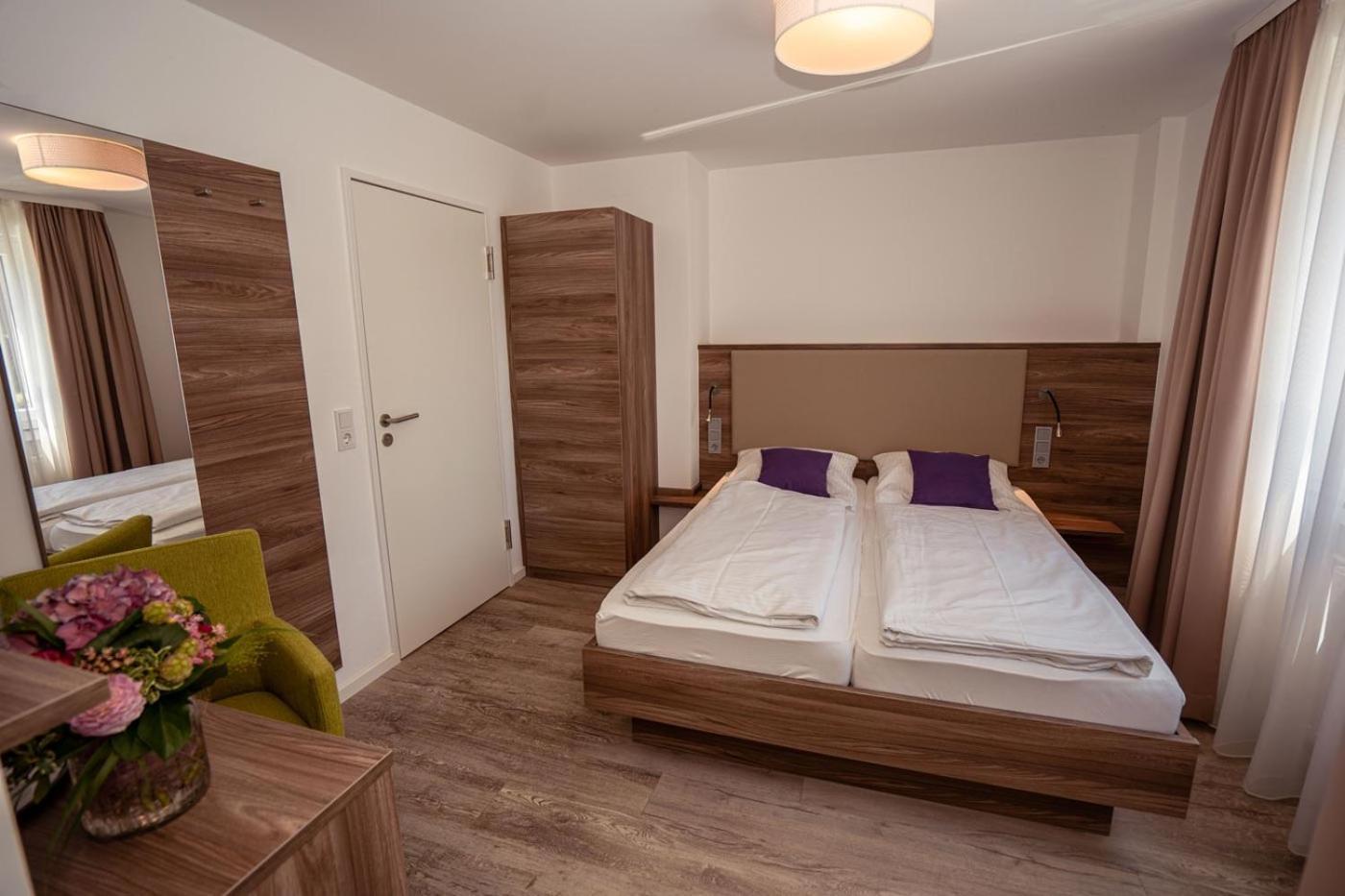 Gaestehaus Schlegel Stetten  Bagian luar foto